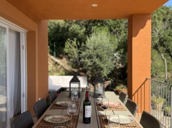 Buiteneethoek terras Costa Brava huur