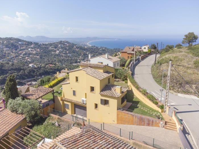 Terras met panoramisch uitzicht op Begur
