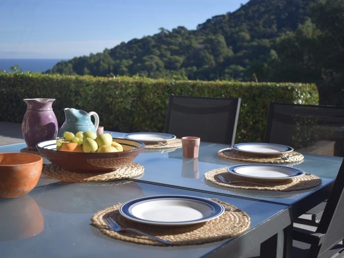 Parking privé villa vacances Begur