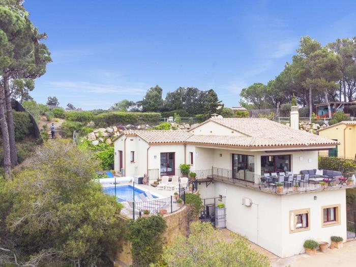 Costa Brava villa to rent, Casa La Colina, Begur Rentals