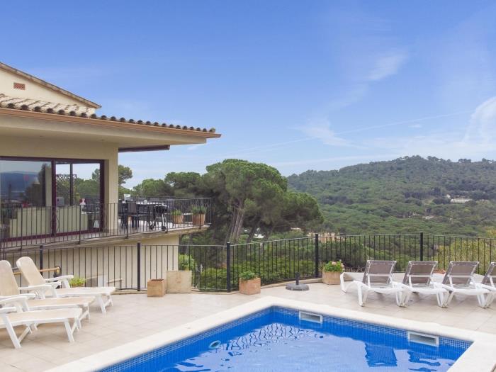 Quiet villa private location Begur rental