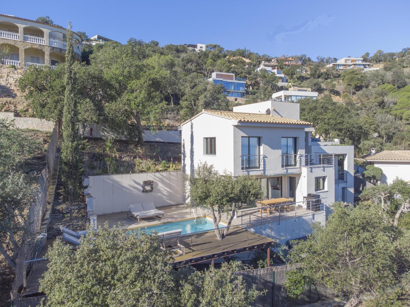 Gezinshuis huur Begur nabij strand