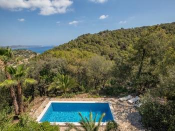 image Casa Costariu 1