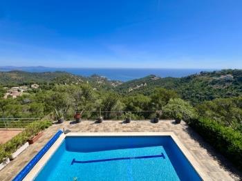 Vue panoramique mer Begur Costa Brava