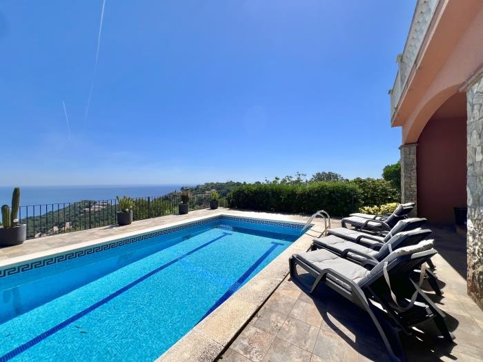 Maison familiale location Begur