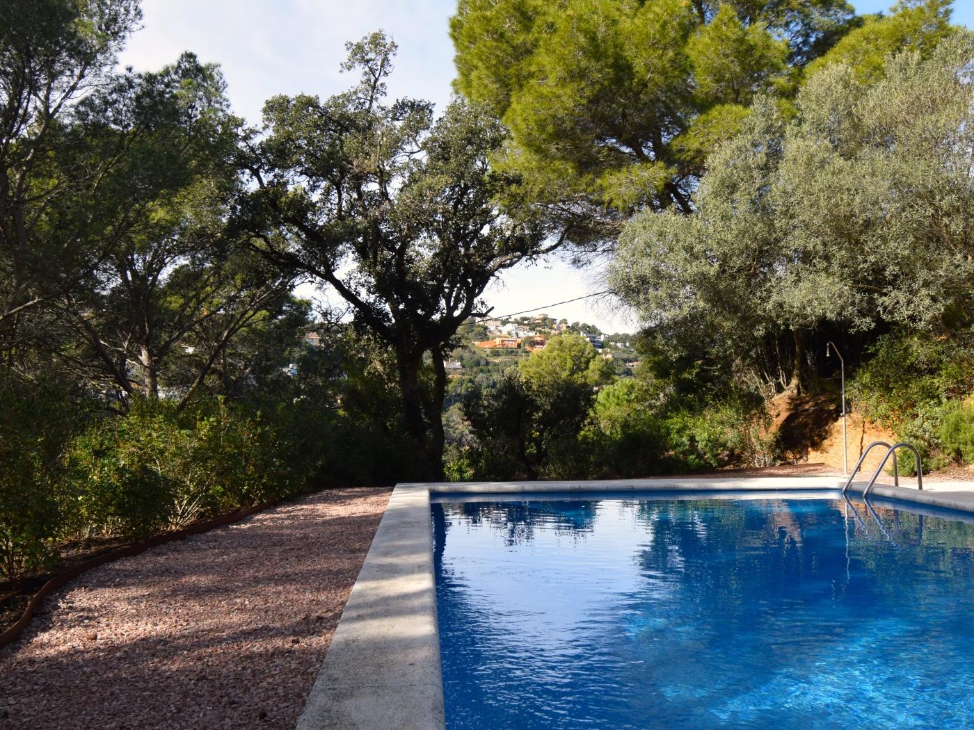 Gezinshuis huur Begur nabij strand