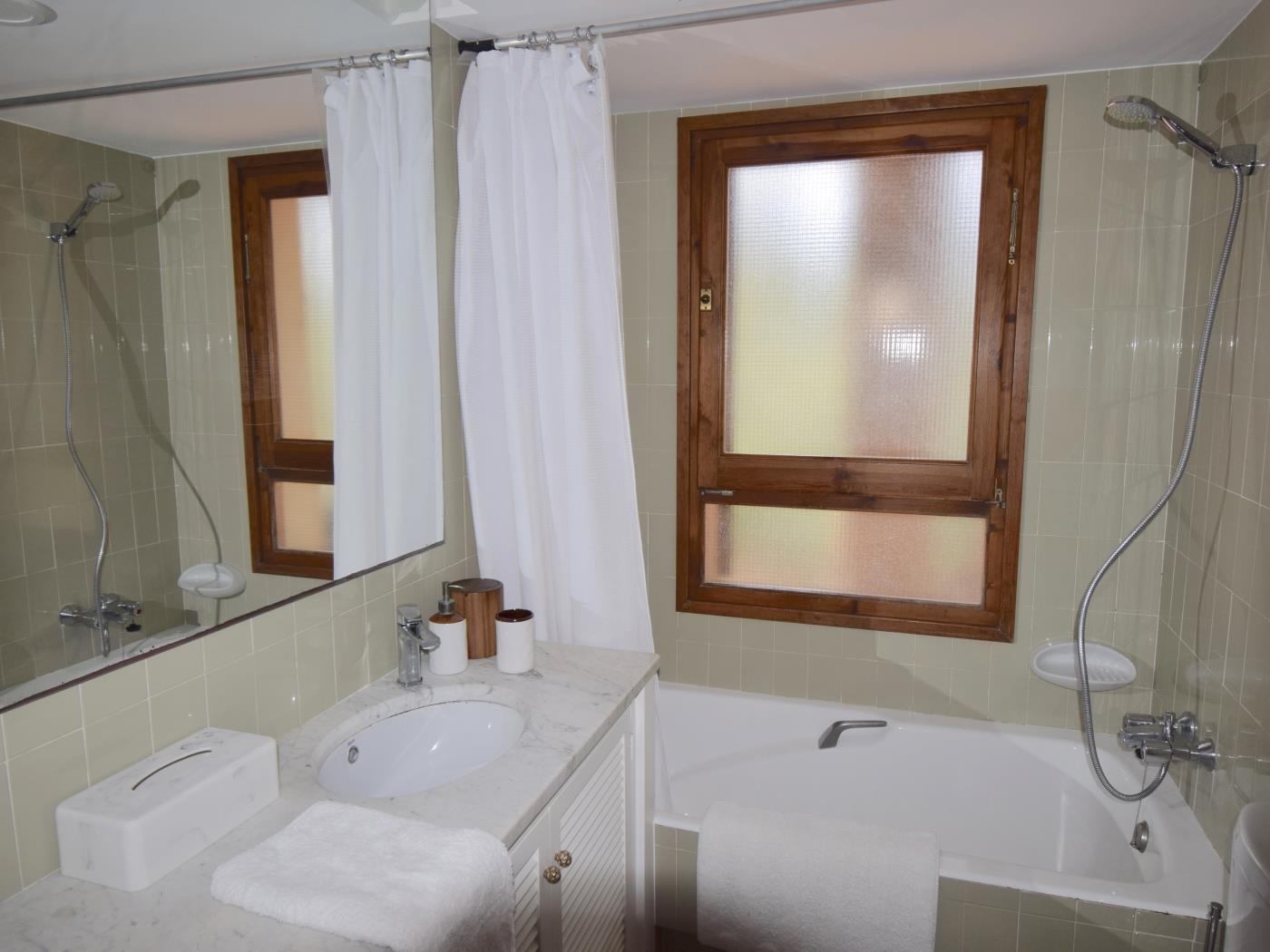 image Villa La Californie (Begur, Sa Riera, Costa Brava) 40