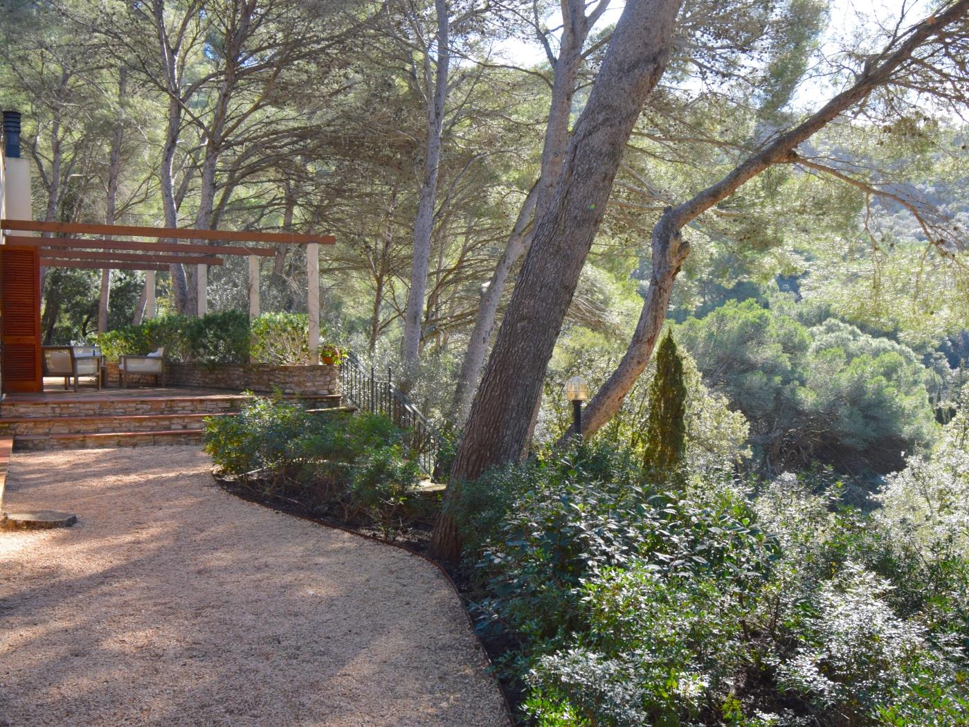 Villa vijf gasten zwembad Begur huur