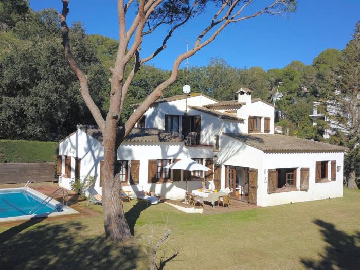 Zomervilla Tamariu 2026 zwembad strand